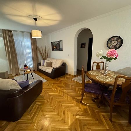 Casa Apartments, Two-Bedroom Apartment บุดวา ภายนอก รูปภาพ